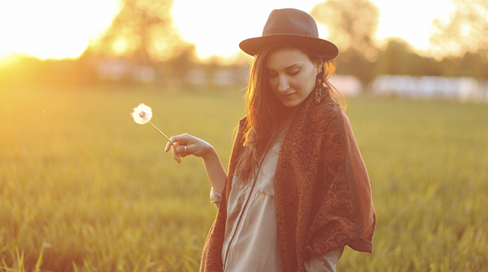 7 Secrets to Finding Spring Clothing Deals